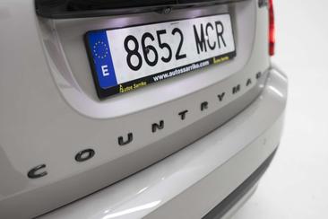 Mini Countryman Cooper SE ALL4 — photo 31