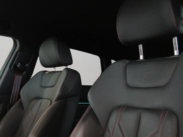 Audi Q8 E-tron S Line 55 E-tron Quattro — photo 20