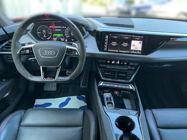 Audi RS E-tron GT E-tron Quattro — photo 11