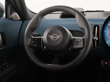 Mini Countryman Cooper E — photo 19