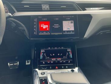 Audi Q8 E-tron S Line 55 E-tron Quattro — photo 12