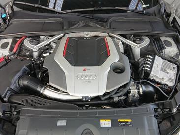 Audi RS4 Avant TFSI Quattro Tiptronic — photo 19