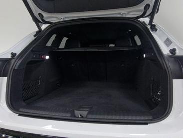 Audi Q6 SUV E-tron E-tron Quattro — photo 7