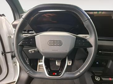 Audi Q6 SUV E-tron E-tron Quattro — photo 12