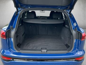 Audi Q6 SUV E-tron E-tron Quattro — photo 6