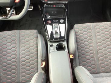 Audi RS3 Sportback TFSI Quattro S Tronic — photo 11