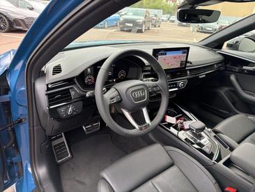 Audi RS4 Avant TFSI Quattro Tiptronic — photo 11