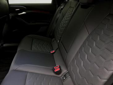 Audi A6 Avant E-tron E-tron — photo 16
