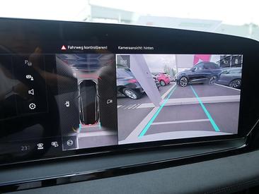 Audi Q6 SUV E-tron E-tron Quattro — photo 9