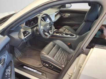 Audi E-tron GT Quattro E-tron Quattro — photo 3