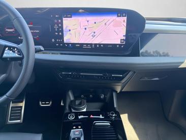 Audi Q6 Sportback E-tron E-tron Quattro — photo 11