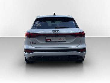 Audi Q6 SUV E-tron E-tron Quattro — photo 6