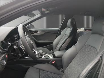 Audi RS4 Avant TFSI Quattro Tiptronic — photo 19