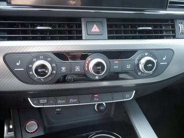 Audi RS4 Avant TFSI Quattro Tiptronic — photo 15