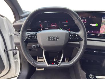 Audi Q6 SUV E-tron E-tron Quattro — photo 14
