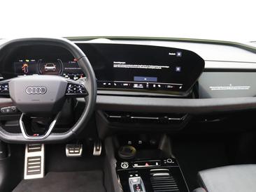 Audi Q6 SUV E-tron E-tron Quattro — photo 16