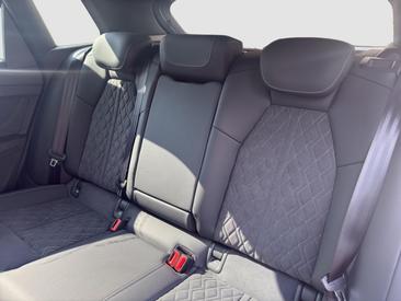 Audi Q4 E-tron E-tron Quattro — photo 12
