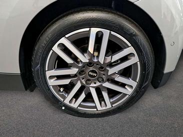 Mini Cooper Electric Berline Cooper SE — photo 8