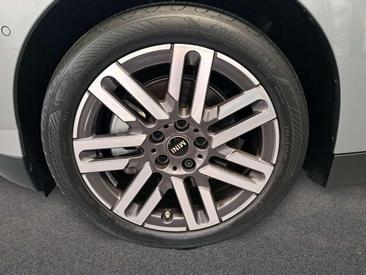 Mini Cooper Electric Berline Cooper SE — photo 10