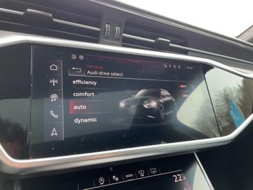 Audi RS6 avant TFSI Quattro Tiptronic — photo 14