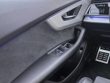 Audi Q8 50 TDI Quattro Tiptronic — photo 11