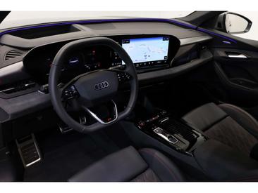 Audi SQ6 SUV E-tron E-tron Quattro — photo 9