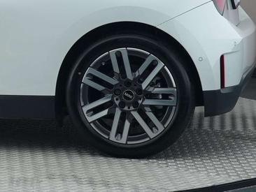 Mini Cooper Electric Berline Cooper SE — photo 15