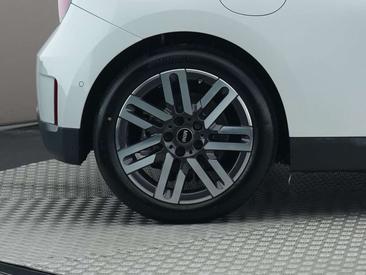 Mini Cooper Electric Berline Cooper SE — photo 17