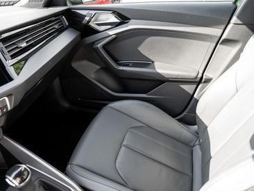 Audi A1 Sportback 40 TFSI — photo 10