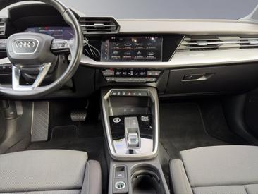 Audi A3 Sportback 35 TFSI — photo 16