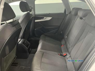 Audi A4 Avant 30 TDI — photo 9