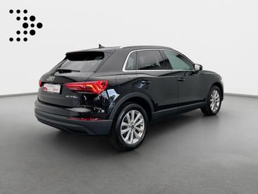 Audi Q3 TFSI E 45 E — photo 2
