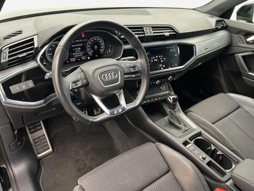 Audi Q3 TFSI E 45 E — photo 5