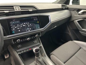 Audi Q3 TFSI E 45 E — photo 6