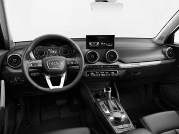 Audi Q2 35 TDI — photo 9