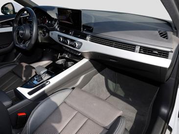 Audi A4 Avant 40 TDI — photo 14
