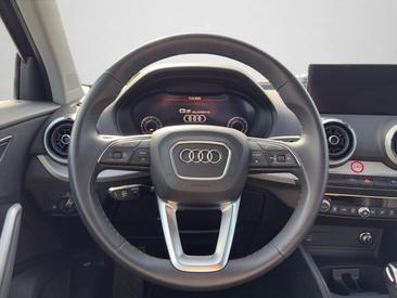 Audi Q2 35 TDI — photo 9