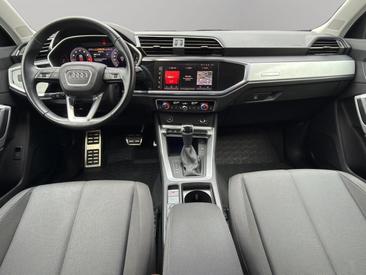 Audi Q3 35 TFSI — photo 14