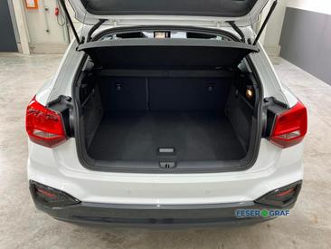 Audi Q2 30 TDI — photo 10