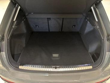 Audi Q3 35 TFSI — photo 13