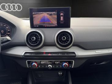 Audi Q2 35 TDI — photo 14