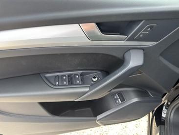 Audi Q5 50 TFSI E Quattro — photo 16