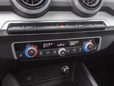 Audi Q2 35 TFSI — photo 19