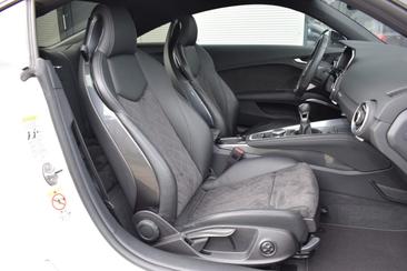 Audi TT 2.0 TFSI — photo 5