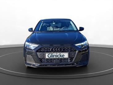Audi A1 Sportback 30 TFSI — photo 13