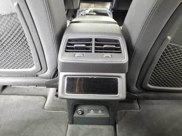 Audi Q8 Sportback E-tron S Line 55 E-tron Quattro — photo 8