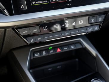 Audi A3 Sportback TFSI E 40 E — photo 8