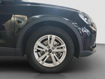 Audi Q3 35 TFSI — photo 15