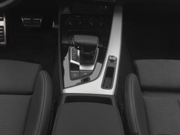 Audi A4 Avant 40 TFSI — photo 15