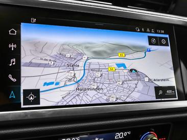Audi Q3 TFSI E 45 E — photo 11